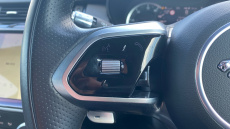 Jaguar E-Pace 1.5 P300e R-Dynamic SE 5dr Auto Estate